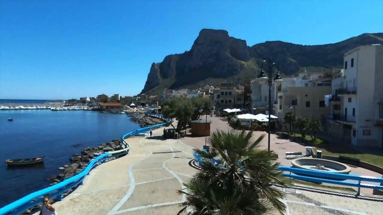 Appartamento Sferracavallo Kültér fotó